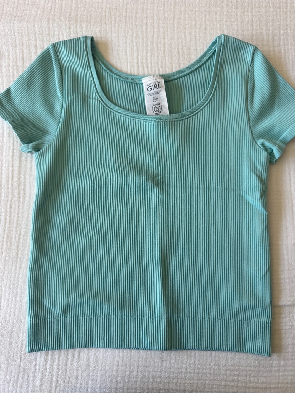 Athleta Girl Mint Ribbed Scoop Neck Crop Top. Size XL/14. Like new